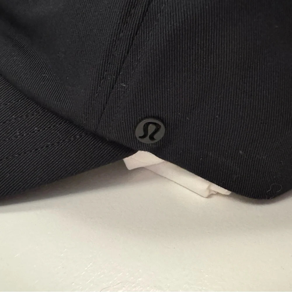 lululemon athletica Classic Black Hat - Picture 3 of 7